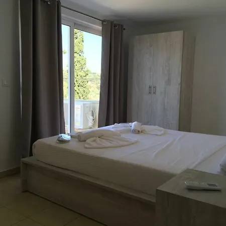 Martini Villa *